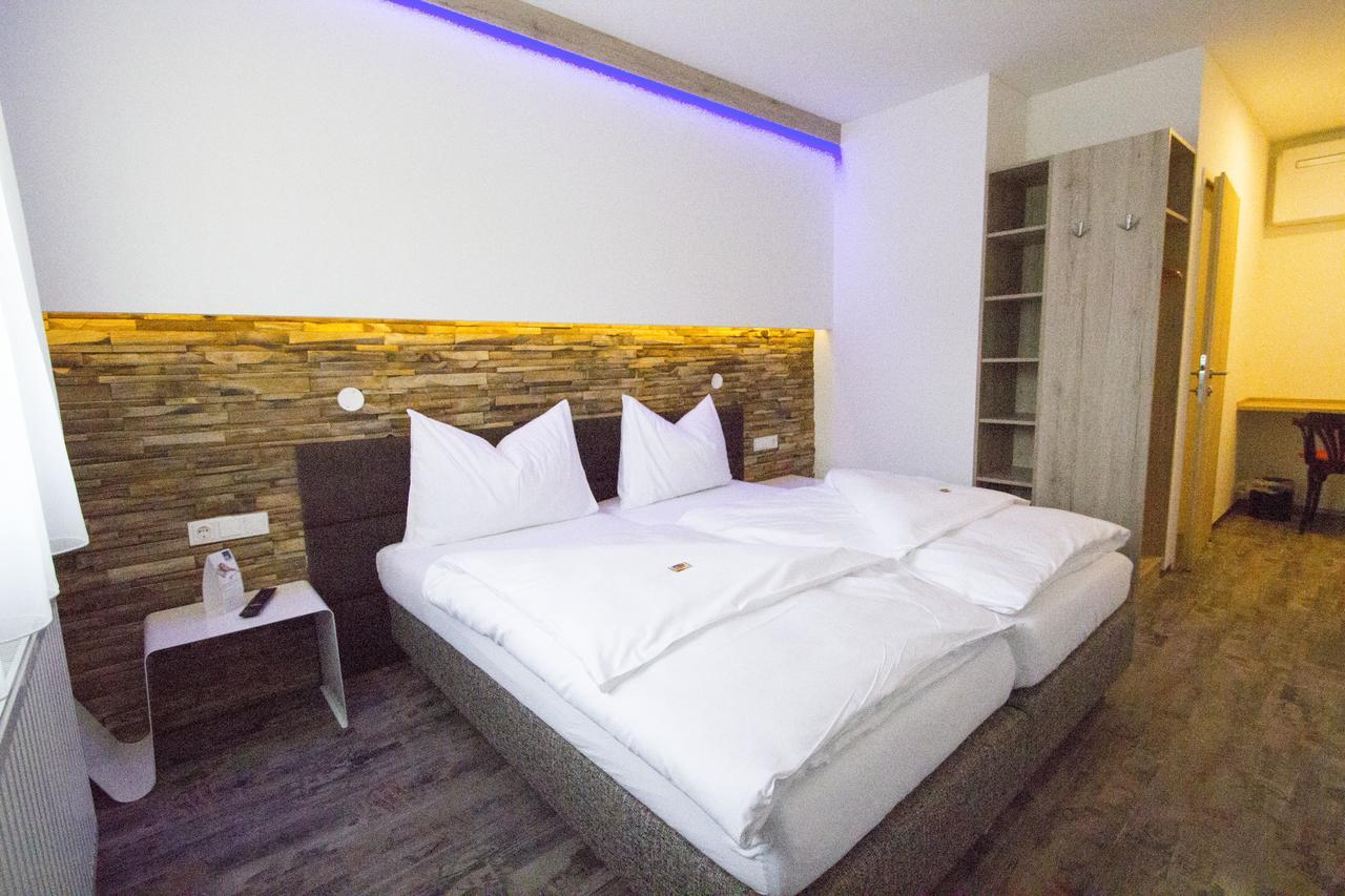 Burg Rooms - 24H Self-Check-In Spielberg Bei Knittelfeld Exterior foto