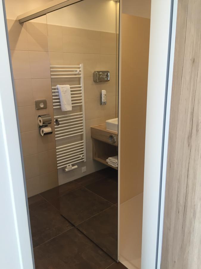 Burg Rooms - 24H Self-Check-In Spielberg Bei Knittelfeld Exterior foto