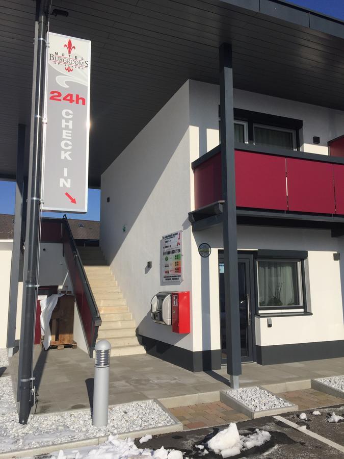 Burg Rooms - 24H Self-Check-In Spielberg Bei Knittelfeld Exterior foto