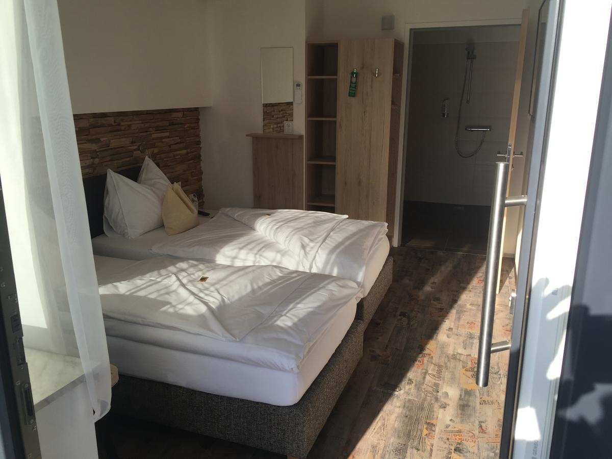 Burg Rooms - 24H Self-Check-In Spielberg Bei Knittelfeld Exterior foto